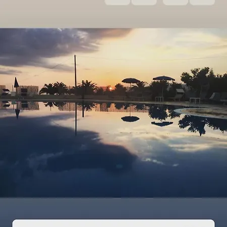 Agriturismo Falconiera בית חווה